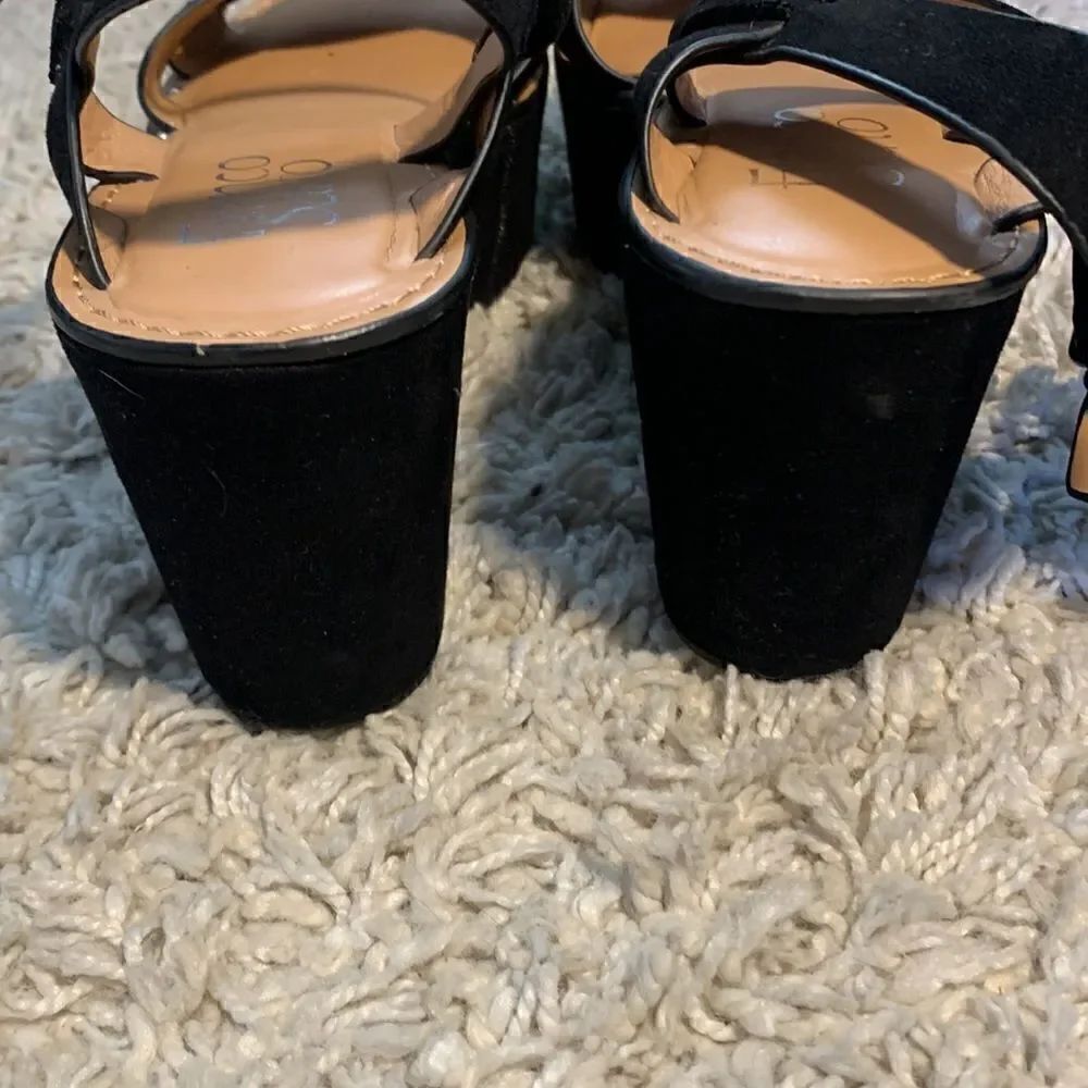Franco Sarto GUC black suede like open toe platform sandals Size 6 - Picture 4 of 8